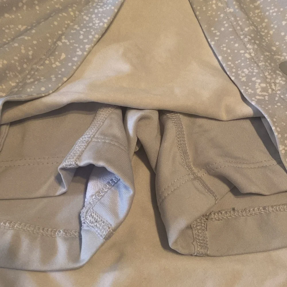 Nike gray speckled athletic skirt with built-in shorts